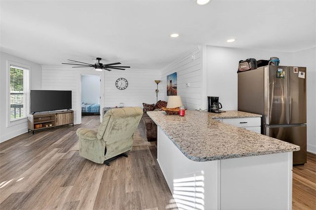 3015 E 3rd Street, Brunswick, GA 31520