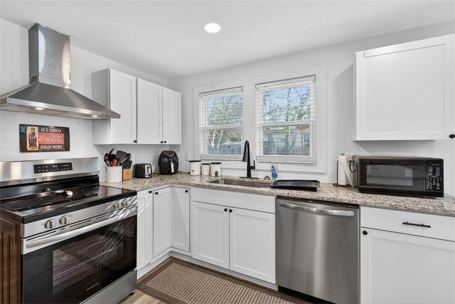 3015 E 3rd Street, Brunswick, GA 31520