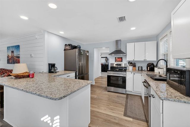 3015 E 3rd Street, Brunswick, GA 31520