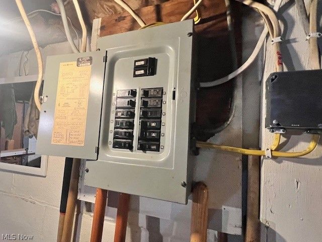 4422 Lincoln Avenue, Shadyside, OH 43947