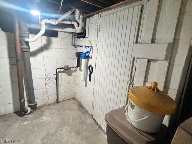 4422 Lincoln Avenue, Shadyside, OH 43947