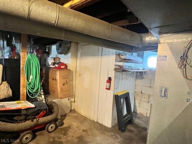 4422 Lincoln Avenue, Shadyside, OH 43947