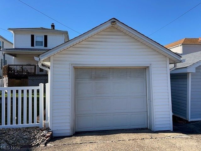 4422 Lincoln Avenue, Shadyside, OH 43947