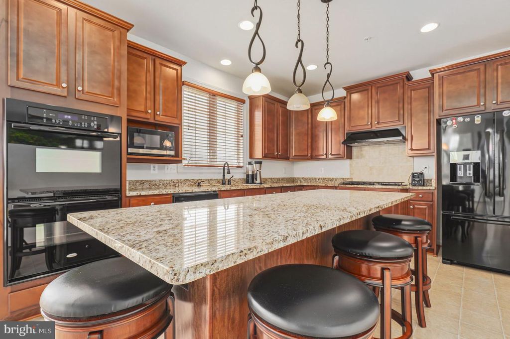 Image 15 of property listing at 13621 STARGAZER LN, Silver Spring, MD 20906