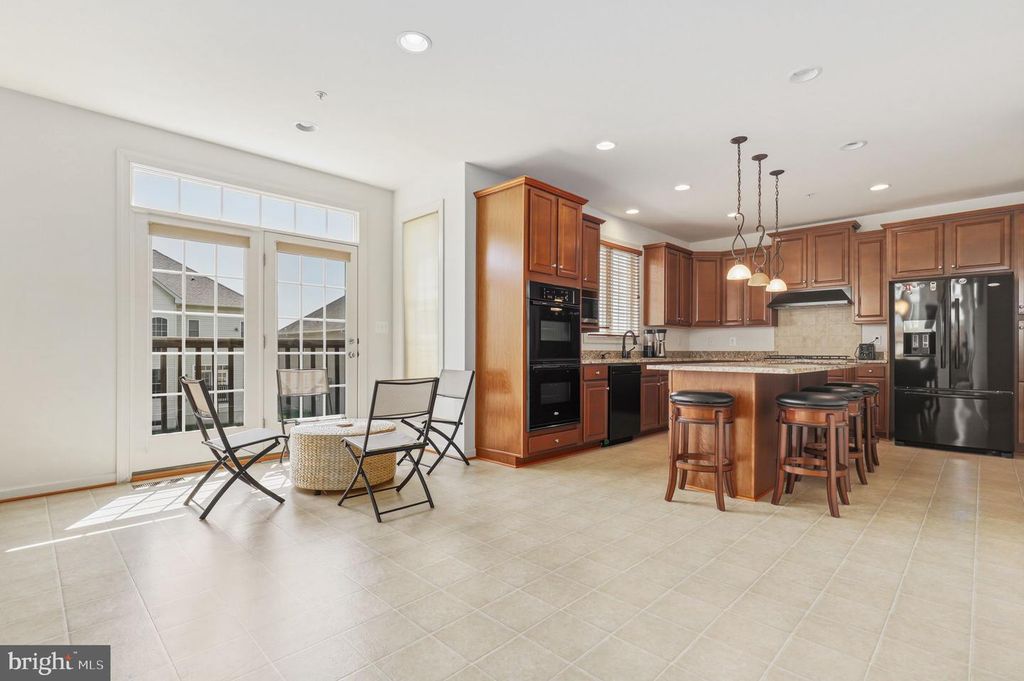 Image 17 of property listing at 13621 STARGAZER LN, Silver Spring, MD 20906