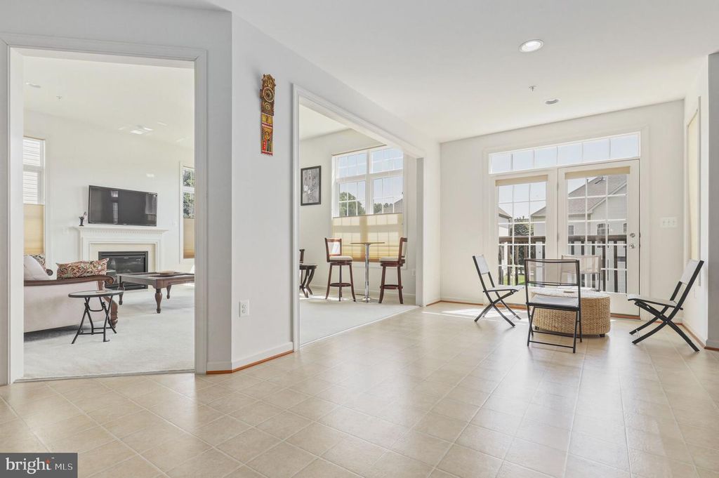 Image 19 of property listing at 13621 STARGAZER LN, Silver Spring, MD 20906