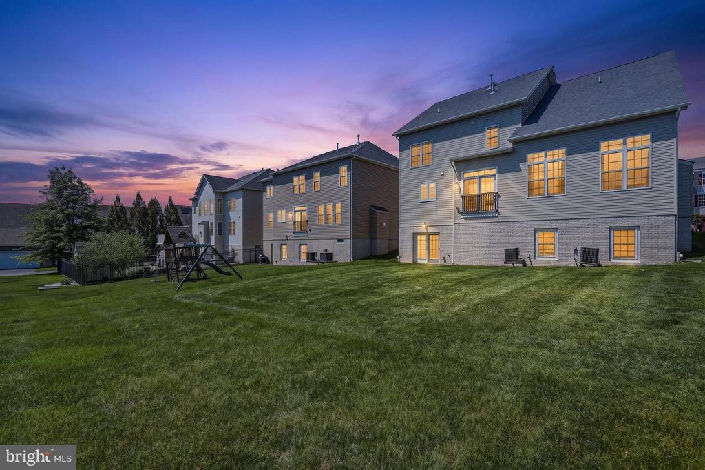 Image 52 of property listing at 13621 STARGAZER LN, Silver Spring, MD 20906