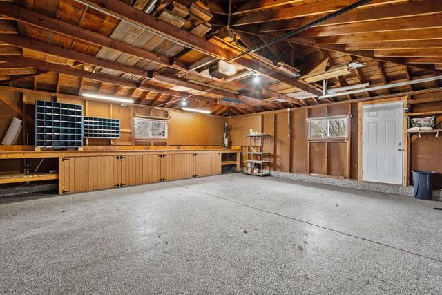 1553 Parknoll LANE, Port Washington, WI 53074