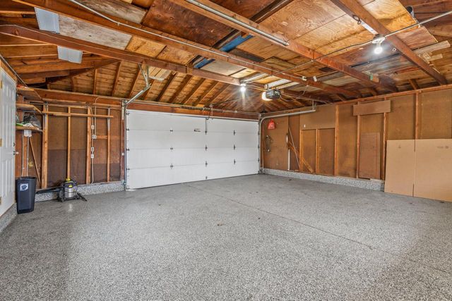 1553 Parknoll LANE, Port Washington, WI 53074