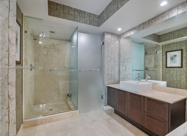 150 Sunny Isles Blvd 1-1801, Sunny Isles Beach, FL 33160