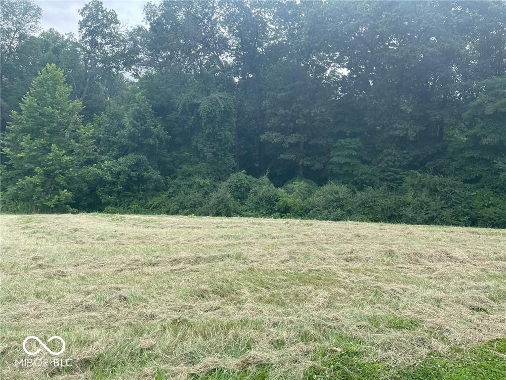 2056 N Cobblestone Court, Martinsville, IN 46151