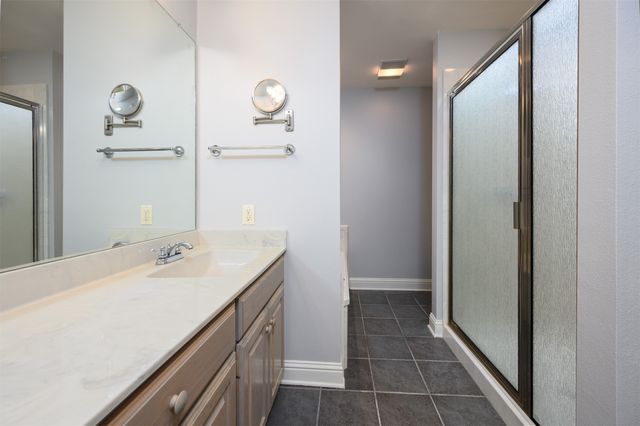203 Lakewood Circle, Holly Lake Ranch, TX 75765