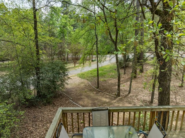 203 Lakewood Circle, Holly Lake Ranch, TX 75765