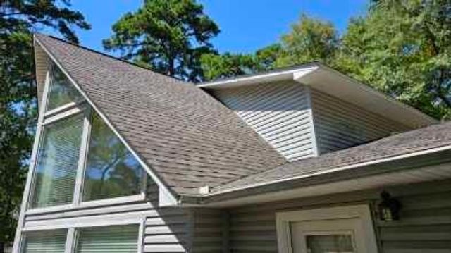 203 Lakewood Circle, Holly Lake Ranch, TX 75765