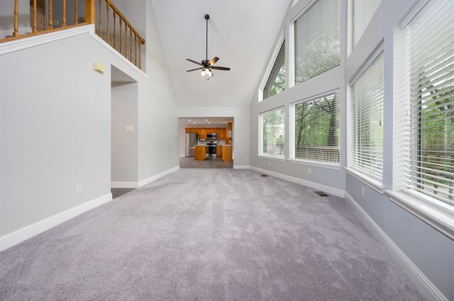 203 Lakewood Circle, Holly Lake Ranch, TX 75765