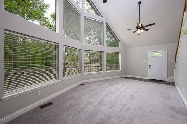 203 Lakewood Circle, Holly Lake Ranch, TX 75765