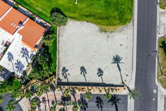 37 Baracoa Drive, Bermuda Dunes, CA 92203