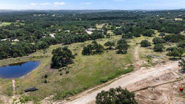 227 Mitchell Dr, Spring Branch, TX 78070