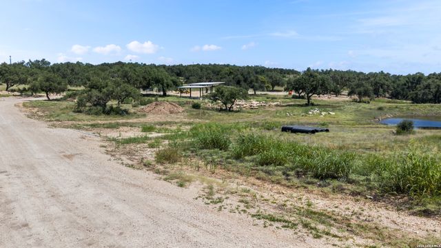 227 Mitchell Dr, Spring Branch, TX 78070