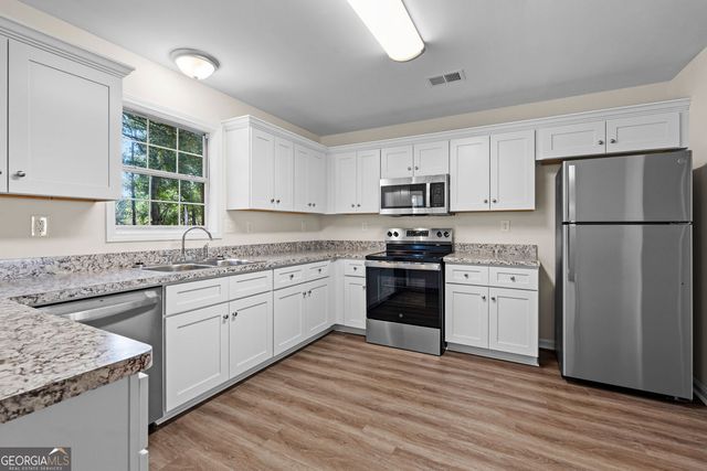 60 Deep Springs Way, Covington, GA 30016