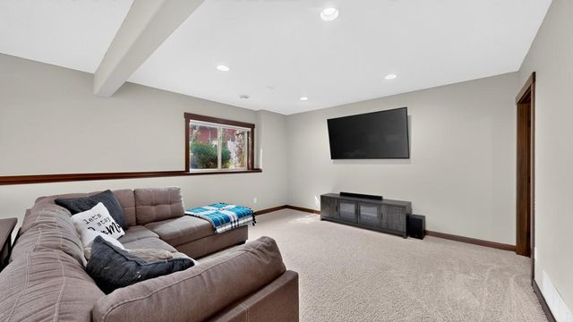 1441 Echo Ridge Road SW, Rochester, MN 55902