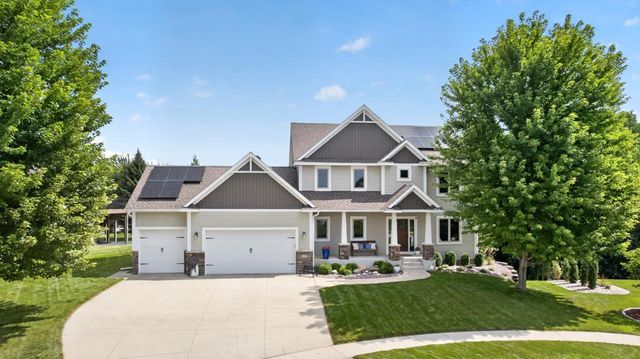 1441 Echo Ridge Road SW, Rochester, MN 55902