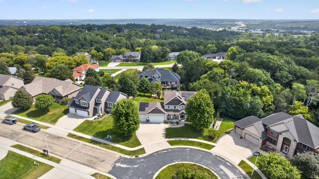 1441 Echo Ridge Road SW, Rochester, MN 55902