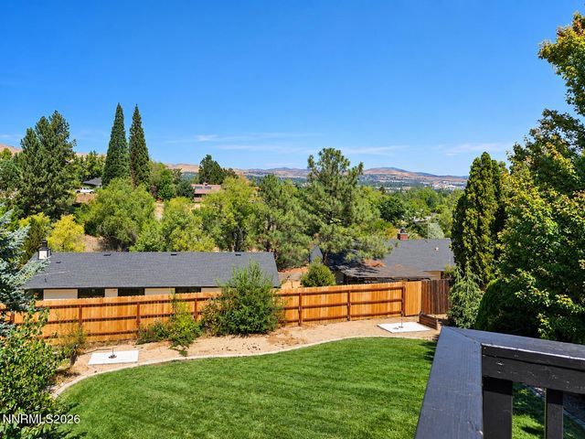 2990 Rustic Manor Circle, Reno, NV 89509