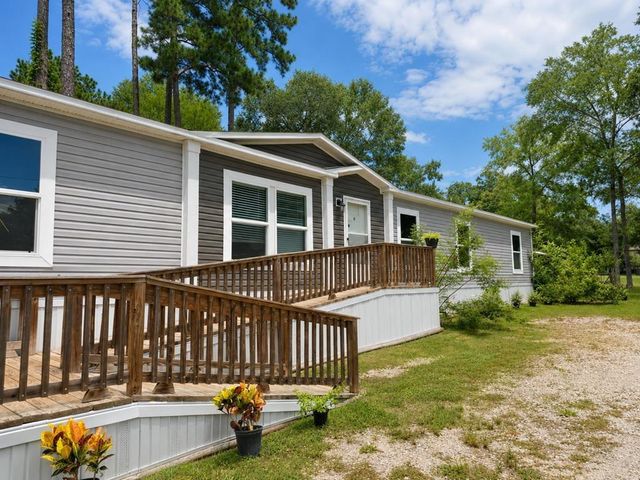 7715 Walnut Tree Lane, Plantersville, TX 77363