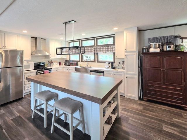 7715 Walnut Tree Lane, Plantersville, TX 77363