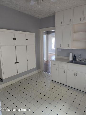 1841 Roanoke Ave, Louisville, KY 40205