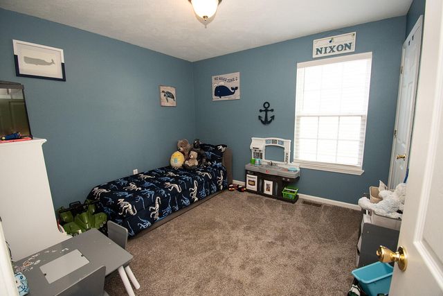 439 Creekside Place, Marshfield, MO 65706