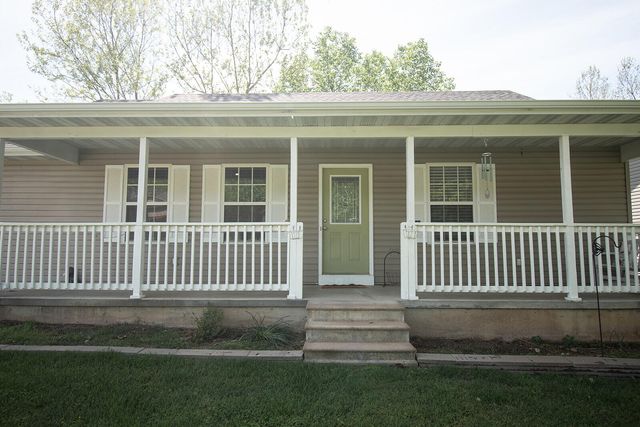 439 Creekside Place, Marshfield, MO 65706
