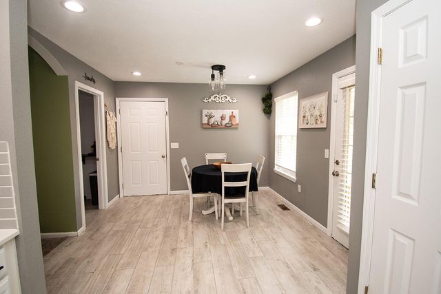 439 Creekside Place, Marshfield, MO 65706