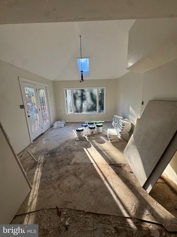 1018 WOODSIDE AVE, Secane, PA 19018