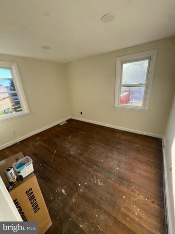 1018 WOODSIDE AVE, Secane, PA 19018