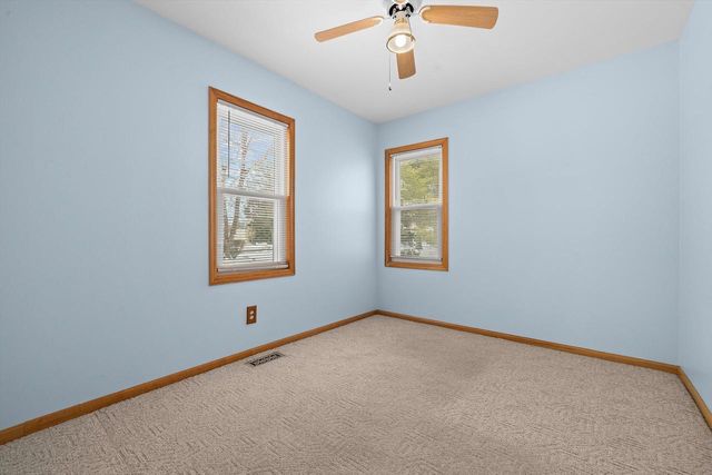 11743 213th AVENUE, Bristol, WI 53104