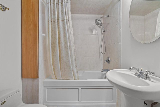 11743 213th AVENUE, Bristol, WI 53104