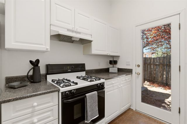 4408 Autumn Leaf Lane, Santa Fe, NM 87507