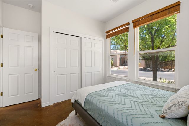4408 Autumn Leaf Lane, Santa Fe, NM 87507