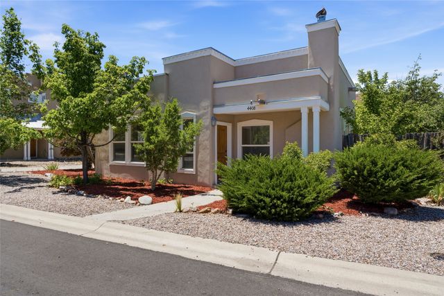 4408 Autumn Leaf Lane, Santa Fe, NM 87507