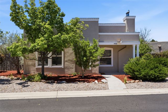 4408 Autumn Leaf Lane, Santa Fe, NM 87507