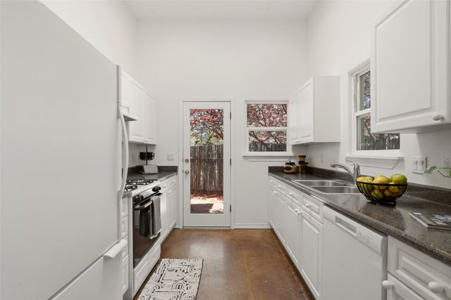 4408 Autumn Leaf Lane, Santa Fe, NM 87507