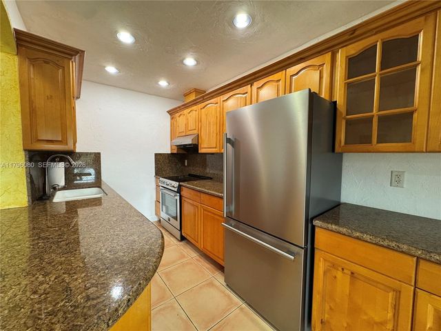 1700 Pierce Street 202, Hollywood, FL 33020