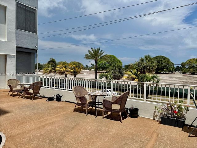 1700 Pierce Street 202, Hollywood, FL 33020