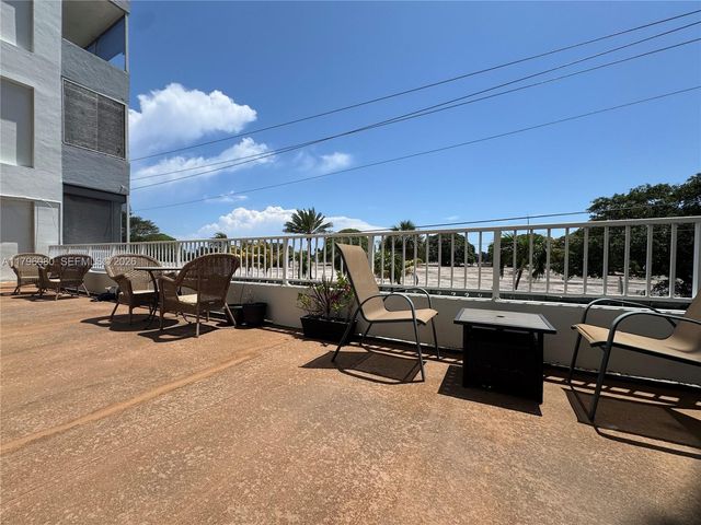 1700 Pierce Street 202, Hollywood, FL 33020