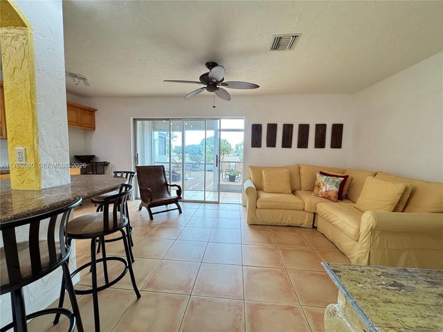 1700 Pierce Street 202, Hollywood, FL 33020