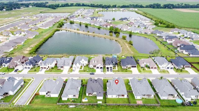 406 Last Quarter Drive, Youngsville, LA 70592