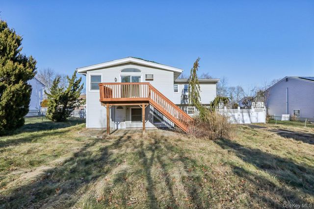 11 Centennial Drive, Garnerville, NY 10923