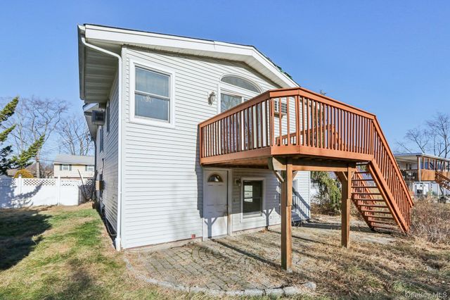 11 Centennial Drive, Garnerville, NY 10923